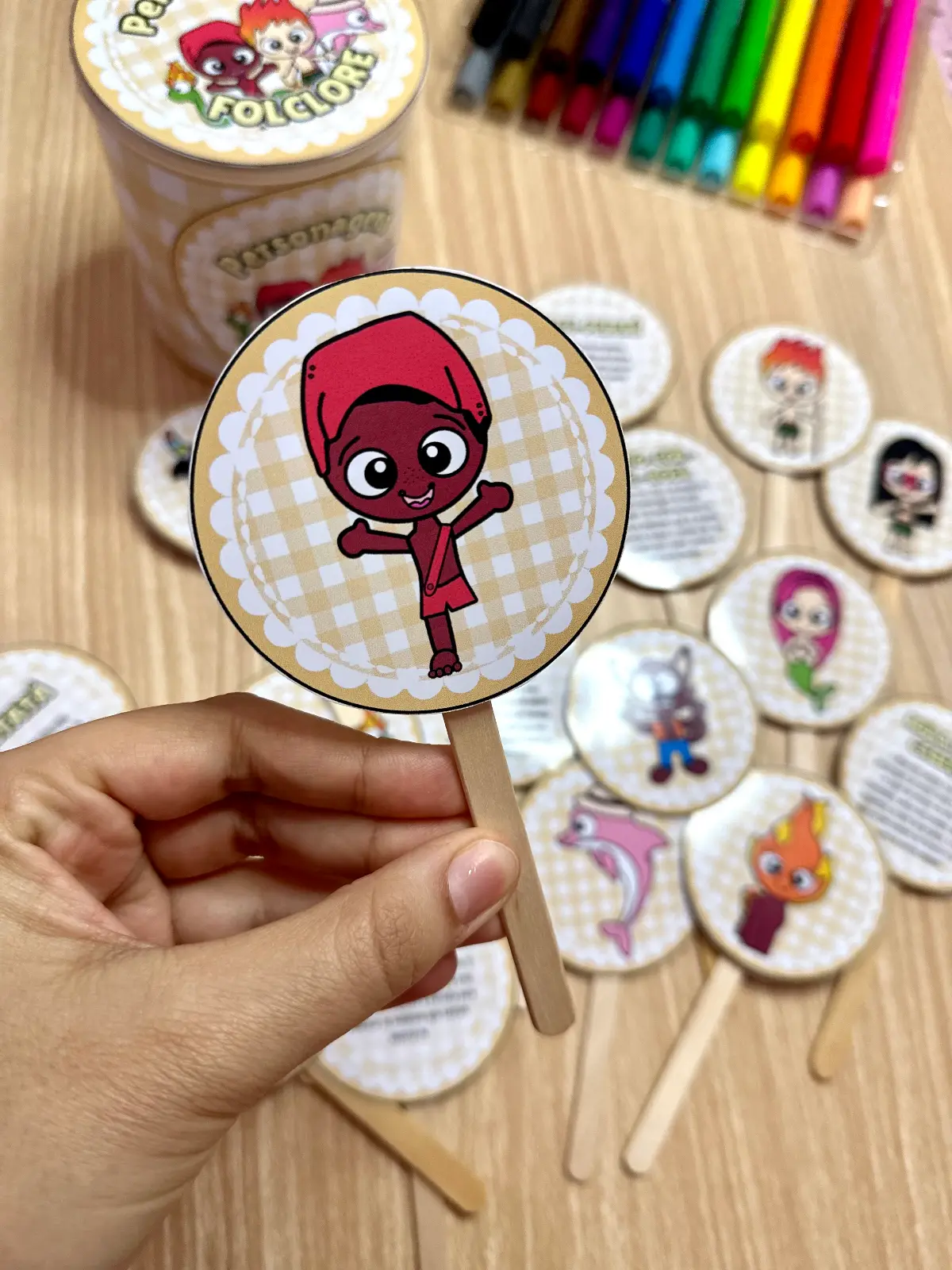 Personagens na Lata - Folclore Brasileiro