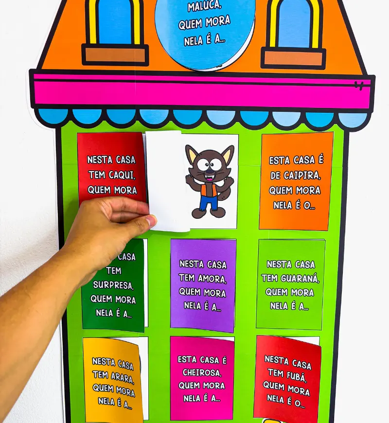 Painel A Casa e o Seu Dono - Folclore | Arquivo em PDF